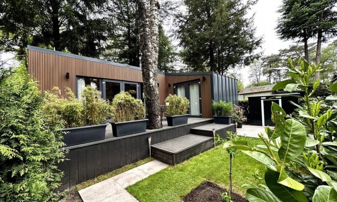 Bosgebied Hoenderloo House | VHNT76 · FIKA Luxury holiday home for 4 people at Veluwe