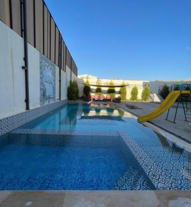 Al Jubeiha Ski Chalet | Victoria chalets