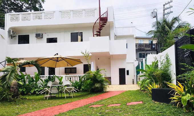 Manoc-Manoc Villa | Victoria's Inn by Martha Vacation Homes - Boracay