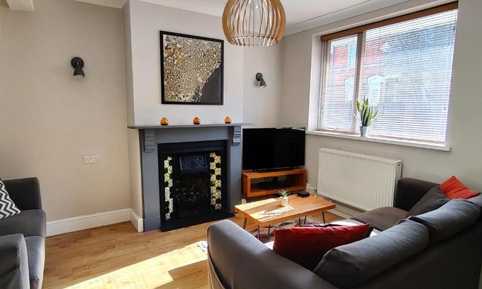 Swindon House | Victorian House Central Swindon