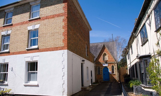 Winslow House | Victorian House in Winslow Conservation Area Sleeps 5