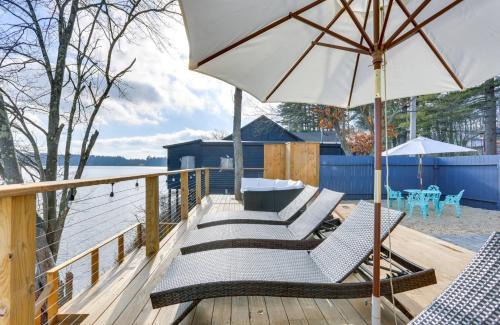 Lake Huntington House | Victorian Lake Oasis Hot Tub Private Lakefront