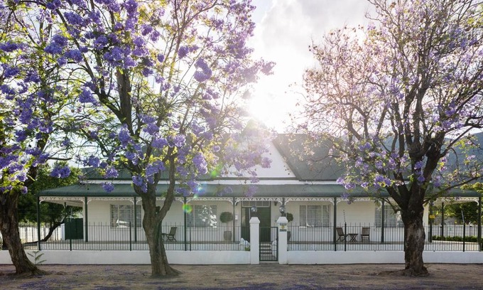 Graaff-Reinet House | Victorian Square Guesthouse
