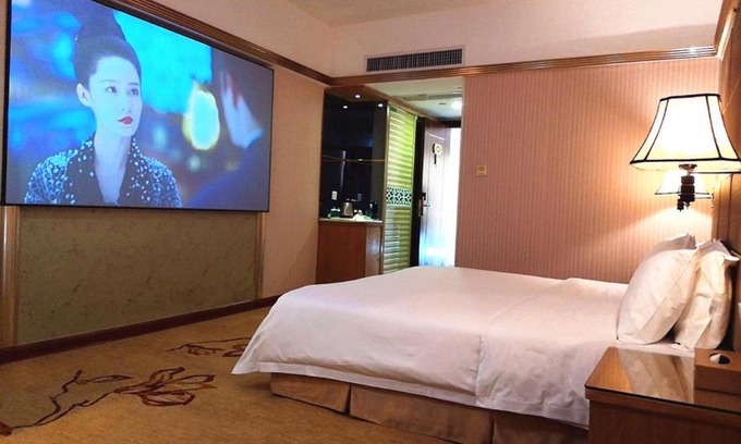 Chikan District Hotel | Vienna Hotel Zhanjiang Coast Avenue
