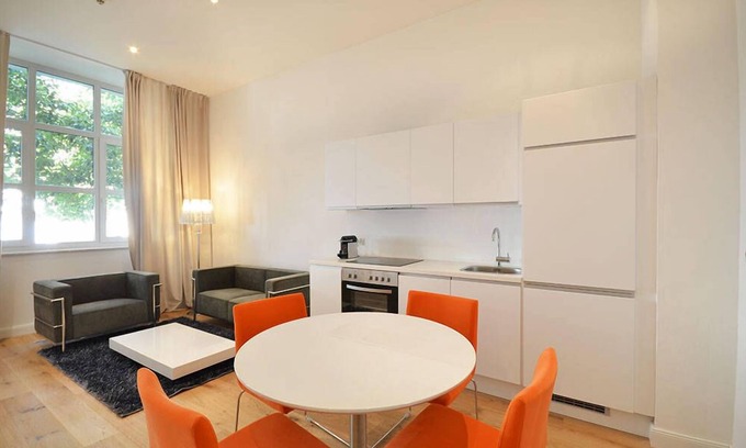 Sachsenhausen Apartment | Vienna Residence Frankfurt, Schweizer Platz #6082