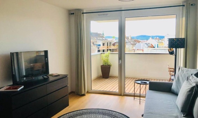 Yppenplatz Apartment | Vienna Sunny Side Up Apartments - Apartment mit Balkon
