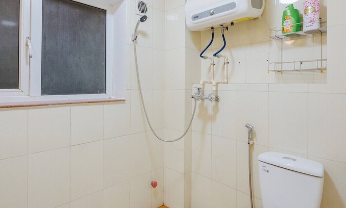 Hang Bai Apartment | VietHOME - 201 The 2 Bedroom Healing Apartment-Netflix-Elevator-Kitchen