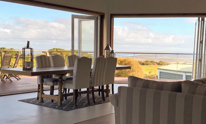 Cape Schanck Hotel | Views Pet Friendly Hotel – Cape Schanck