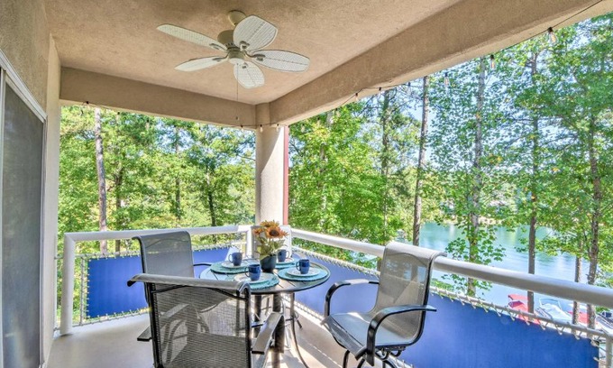 Salem Apartment | Views, Pools and Marina Lake Keowee Condo!