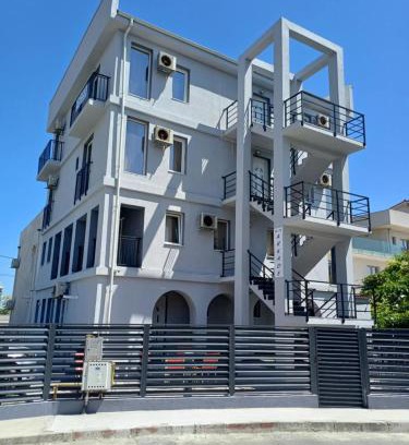 Jibert House | Vila Arkade Mamaia Nord