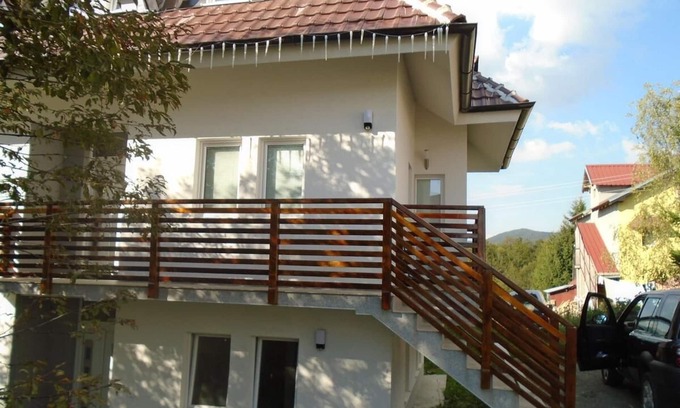 Lisina House | Vila Bavari, Apartment 3