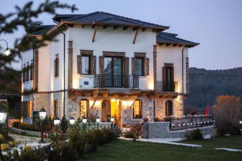 Moscopole Hotel | Vila Strugu