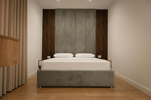 Shengjin Hotel | Vila Venezia