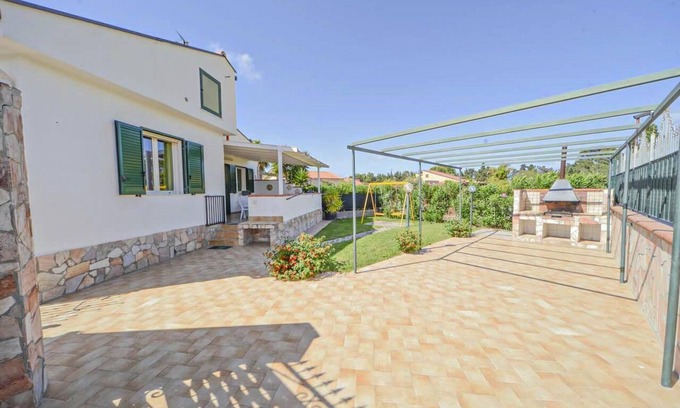 Piana Calzata Villa | Villa Cupido | Case Vacanze Mare Nostrum | In front of the Beach with Pool ❤