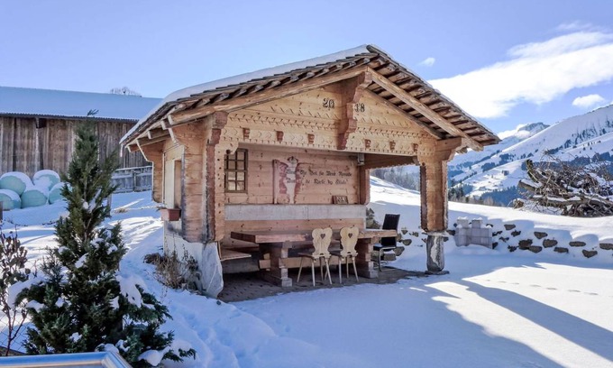 Frutigen Villa | Villa ∙ 1 bedroom ∙ 4 guests