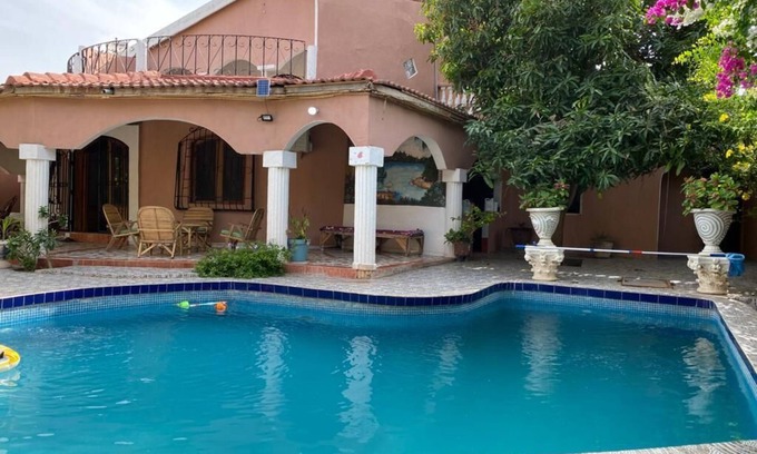 Mbour Villa | Villa 145 m² with swimming pool 100 metres from the sea Air conditioning in living room +1bedroom