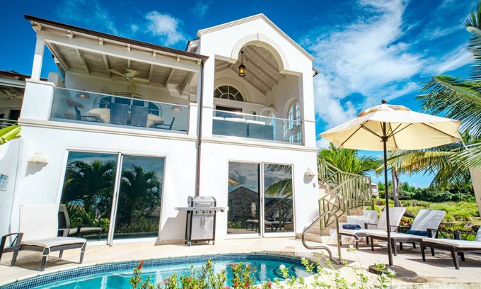 Merlin Bay Villa | Villa ∙ 3 bedrooms ∙ 6 guests