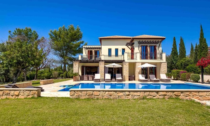 Aphrodite Hills Villa | Villa 327 Galinios - Five Bedroom Villa, Sleeps 8