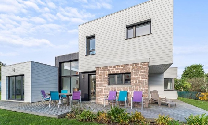 Tregastel Villa | Villa 4 étoiles à 50M la plage tranquille et lumineuse à TREGASTEL - Réf 135