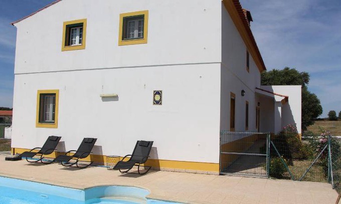 Alpalhao Villa | Villa ∙ 5 bedrooms ∙ 14 guests