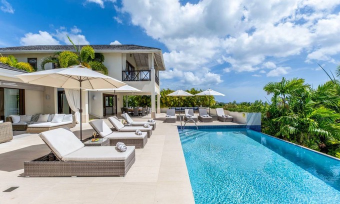 Merlin Bay Villa | Villa ∙ 6 bedrooms ∙ 12 guests