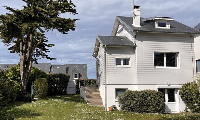 (le) Mesnil Hue House | Villa 8 Personnes, vue Mer, 50 m Plage Sable, Tout Confort