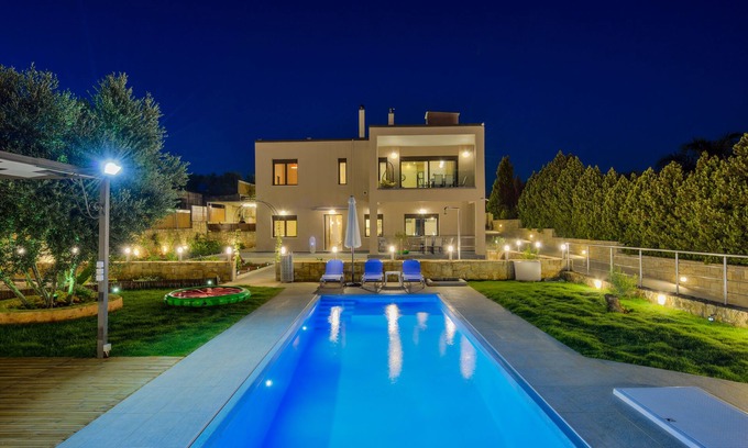 Vamvakopoulo Villa | Villa Abelizia with private pool