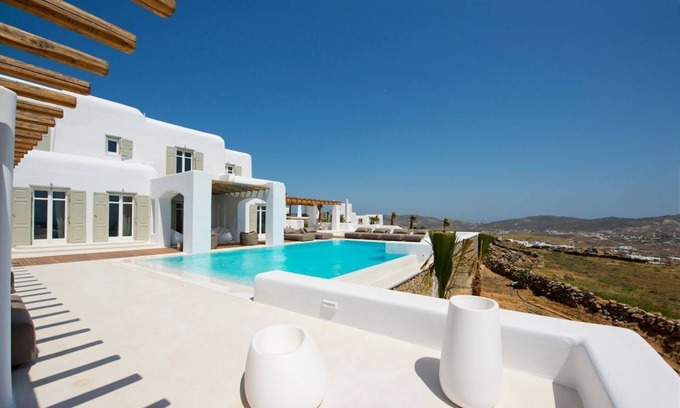 Tourlos Villa | Villa Agate - Seven Bedroom Villa, Sleeps 14