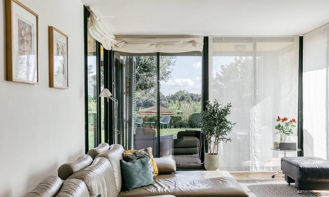 Navata Villa | Villa 'Agnes' with Shared Pool, Private Terrace and Wi-Fi