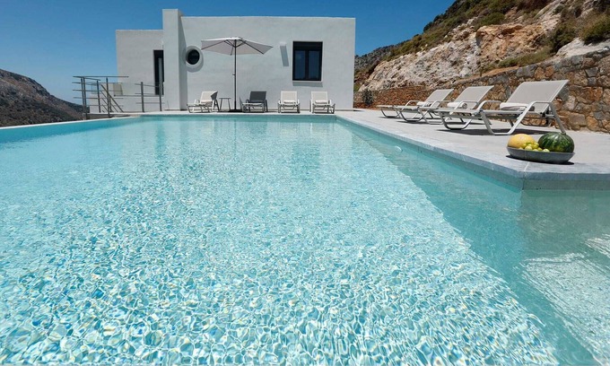 Vrachasi Villa | Villa Aires with Private Pool