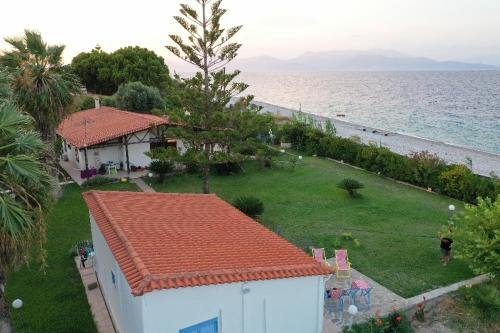 Paralia Porovitsis House | Villa Akrata