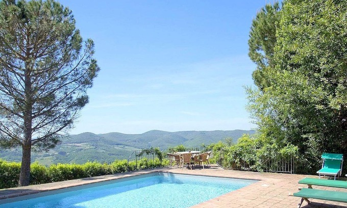 Volpaia Villa | Villa Al Borgo: A welcoming two-story villa located in a characteristic village, with Free WI-FI.