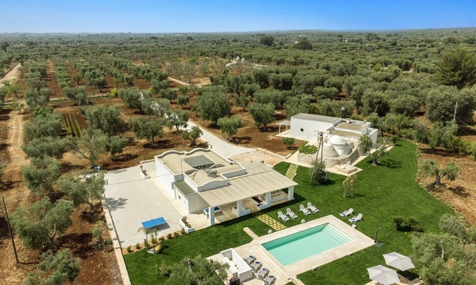 San Michele Salentino Villa | Villa Alice by Villa Plus