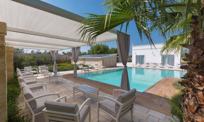 Ruffano Villa | Villa Albarosa by Perle di Puglia