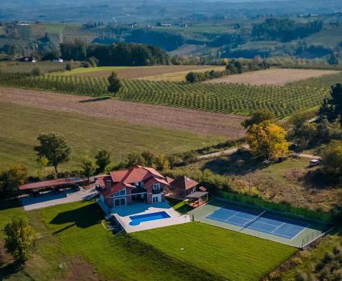 Topola Villa | Villa Alegria - Serbia, Topola