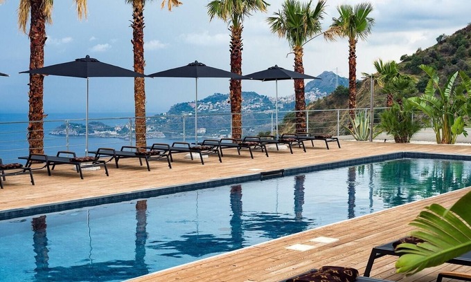 Letojanni Villa | Villa Andra – Taormina Area