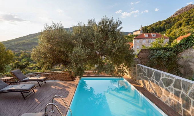 Pitve Villa | Villa Ante - Two Bedroom Villa, Sleeps 6