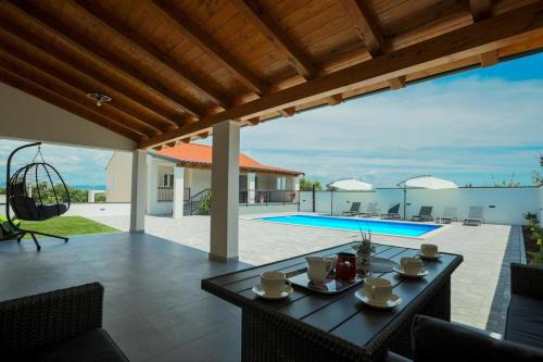 Donje Rastane Villa | Villa Ante with Private Pool
