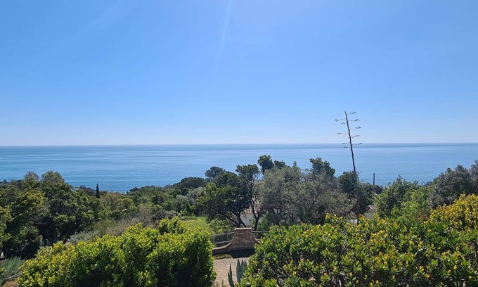 Sari-Solenzara Villa | Villa Arbousier, 180° sea view, large terrace, 8 people