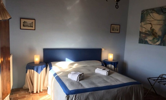 Vitorchiano Apartment | Villa Arzilla - SUNFLOWER ROOM