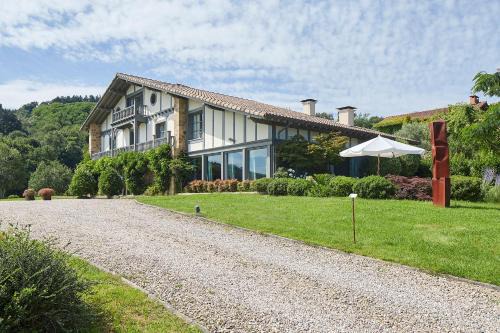 Getaria Villa | Villa Askizu by FeelFree Rentals