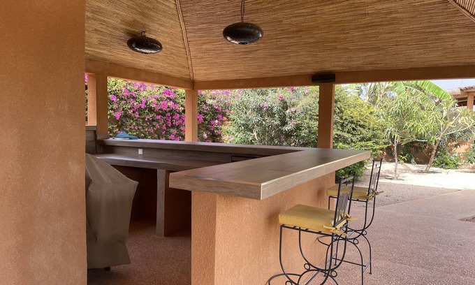 Nianing House | Villa Assinie, a privileged space around a 16 m Californian swimming pool
