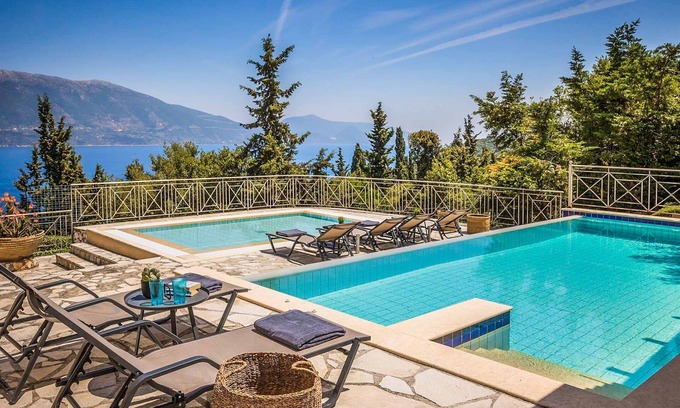 Evreti Villa | Villa Astria - Five Bedroom Villa, Sleeps 10
