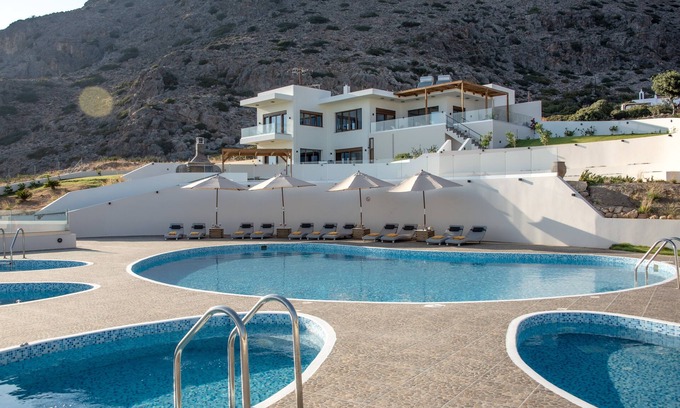 Pefki Villa | Villa Atalandia, a Cretan Oasis of Rest and Light.