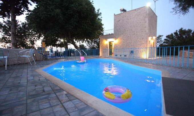 Argyroupoli Villa | Villa Athina