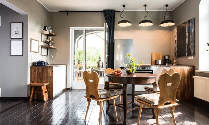 Gotha Apartment | Villa B-New Spirit in old walls: luxurious living in the residential city of Gotha