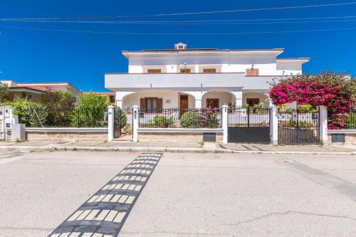 Taranto House | Villa Bea by BarbarHouse