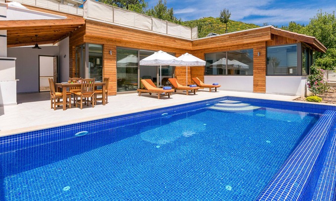 Islamlar Villa | Villa Bella Three For 4-Isolated Heated Pool Family