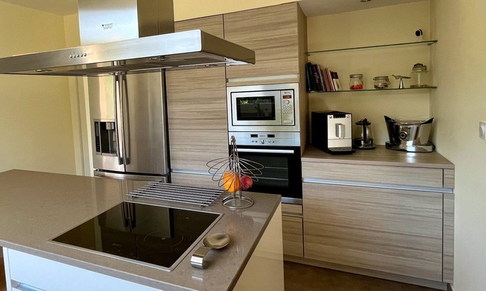 Laudun Villa | Villa between Vines and Garrigue, Calm and Relaxation