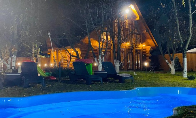 Darnyckyj Ski Chalet | Villa Bizon Lake - Osocor
